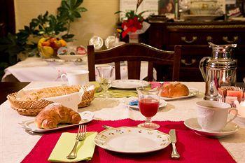 Palazzina Cesira Bed & Breakfast Montalcino Exterior foto