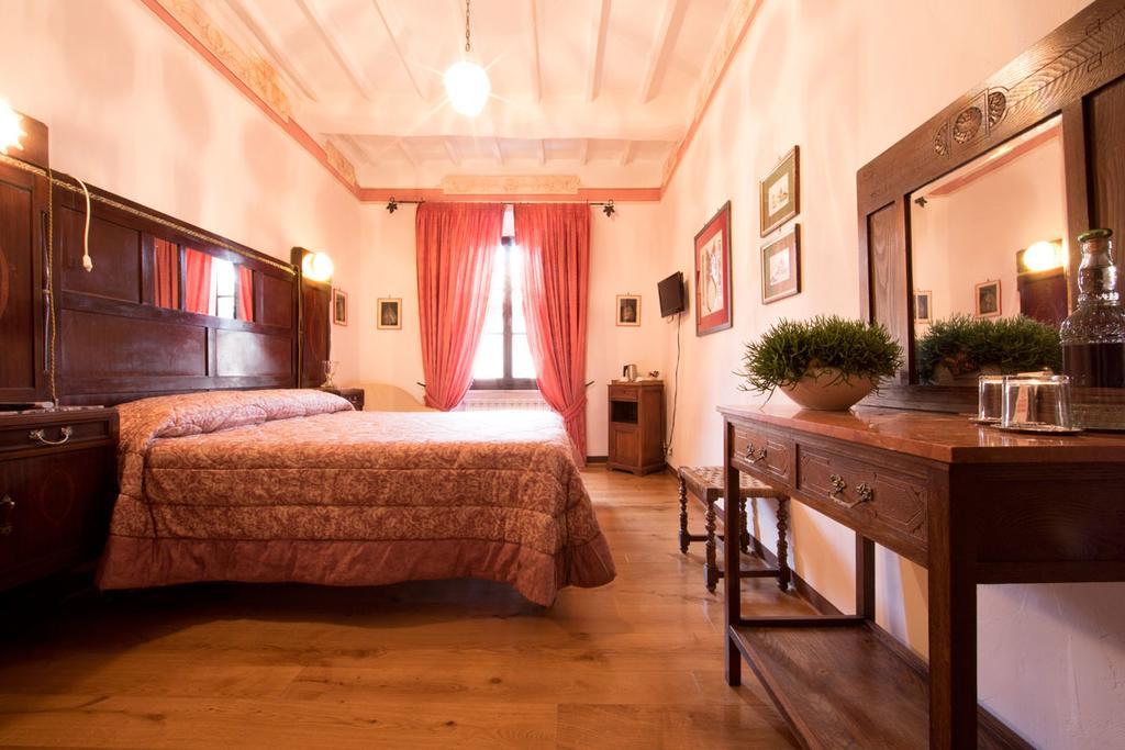 Palazzina Cesira Bed & Breakfast Montalcino Exterior foto